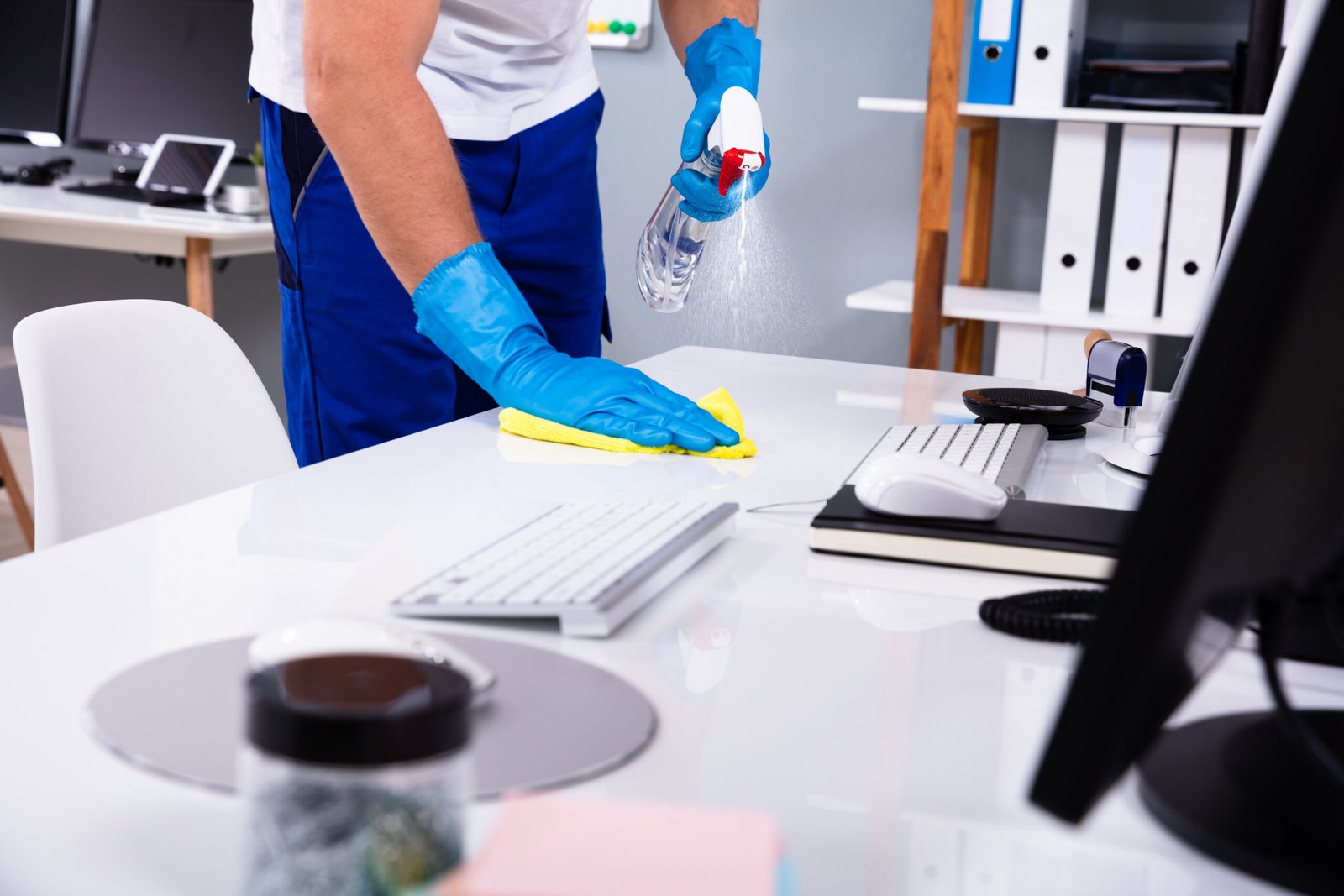 Clean Desk, Clear Mind: The Real Impact of Office Hygiene