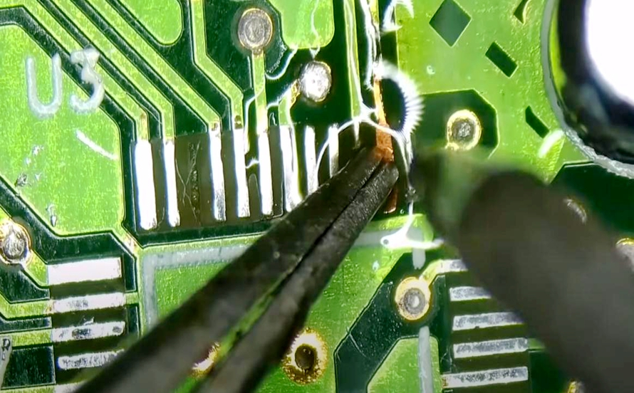 Microwave PCB: Design, Materials, and High-Frequency Applications